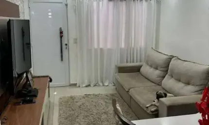 Casa sobrado em condominio no bairro planalto verde.