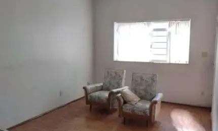 Casa com 3 quartos de 306m² com edícula no bairro ipiranga