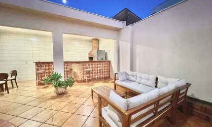 Casa térrea,mobiliada, com 4 dormitórios à venda, 201 m² por r$ 958.000 - sumarezinho - ribeirão pr