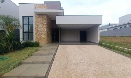 Casa com 3 suites 4 vagas piscina no alto do castelo