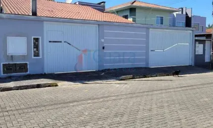 Casa para Venda em Guaramirim / SC no bairro Bananal do Sul