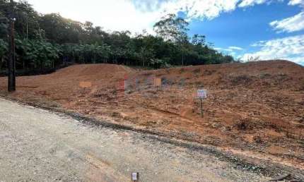 Terreno à venda em Amizade, Guaramirim , 690 m2 por R$ 210.000