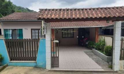 Casa para Venda em Guaramirim / SC no bairro Imigrantes