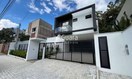 Casa com 3 quartos à venda na Rua Claudio Pomianowsky, 220, Amizade, Jaraguá do Sul
