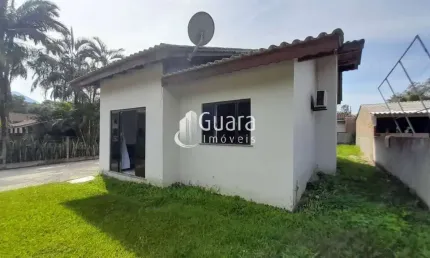 Casa com 2 quartos à venda na Rua Ângelo Demarchi, 83, Santa Luzia, Jaraguá do Sul