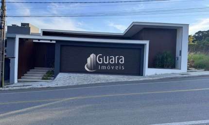 Casa com 3 quartos à venda na Rua Loreno Antônio Marcatto, 201, Jaraguá Esquerdo, Jaraguá do Sul