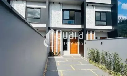 Casa com 3 quartos à venda na Rua Felipe Kupas, 515, Beira Rio, Guaramirim