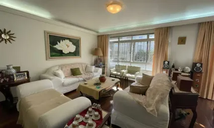 Apartamento com 223 m² à venda em Perdizes. 3 dormitórios. 3 vagas de garagem.
