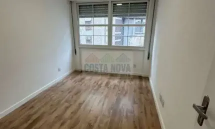 Apartamento reformado 1 quarto pompéia - santos- 50 metros praia.