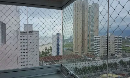 Apartamento à venda de 76m² - vista mar e montanha vila mirim - praia grande - sp.