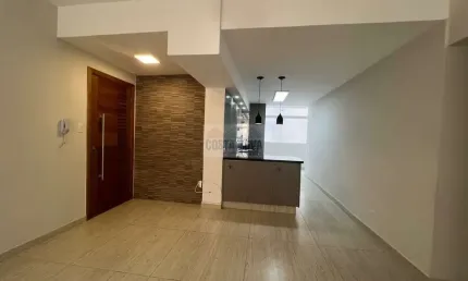 Apartamento com vista mar, reformado, 1 garagem, 3 quartos, pé na areia
