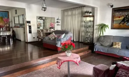 Casa com 3 quartos à venda na Rua Nabuco de Araújo, --, Embaré, Santos