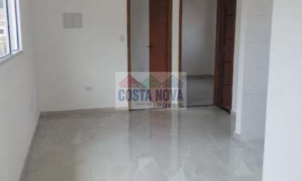 Casa sobreposta à venda com 60m², 2 quartos, 1 sala, 1 banheiros e 1 vaga em São Vicente