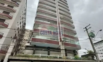 Apartamento com 3 quartos sendo 2 suítes 3 banheiros, 2 vagas, a 200 metros da praia