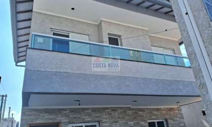 Casa individual para venda, 2 quartos sendo 1 suíte, 1 banheiro social, garagem para 3 veículos