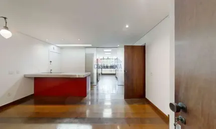 Apartamento à venda na Rua Joaquim José Esteves, com 3 suítes e 3 vagas, com 338m²