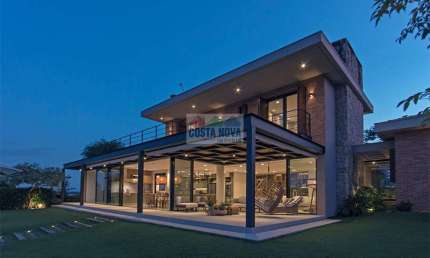 Casa à venda em Itatiba, com suítes, área verde em mais de 500m² na Fazenda Dona Carolina