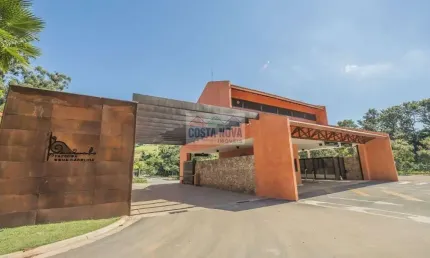 Terreno à venda em Itatiba, com suítes, área verde em mais de 500m² na Fazenda Dona Carolina