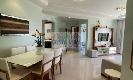 Apartamento com 3 dormitórios, 2 vagas e lazer completo a 300m do mar