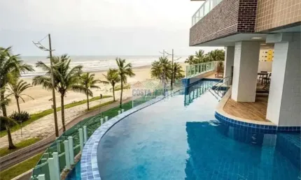 Apartamento de 2 quartos, frente mar no Balneário Flórida