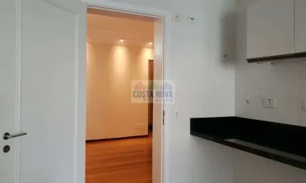 Amplo apartamento com 4 dorms e 3 vagas no Petit Palais, Vila Nova Conceição