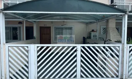 Lindo Sobrado em Condomínio ? 63m², 2 Quartos e Vaga de Garagem!