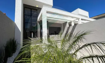 Casa para Venda em Fazenda Rio Grande, Eucaliptos, 3 dormitórios, 1 suíte, 1 banheiro, 2 vagas