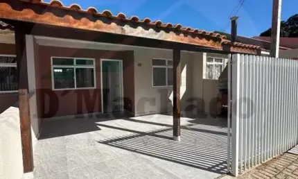 Casa para Venda em Fazenda Rio Grande, Estados, 2 dormitórios, 1 banheiro, 1 vaga