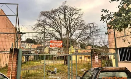 Terreno para alugar, 2282 m² por R$ 12.943,74/mês - Medianeira - Porto Alegre/RS