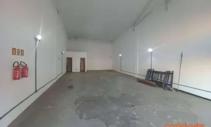 Loja para alugar, 121 m² por R$ 5.555,00/mês - Floresta - Porto Alegre/RS