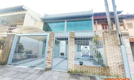 Sobrado com 3 dormitórios para alugar, 215 m² por R$ 3.900,00/mês - Centro - Porto Alegre/RS