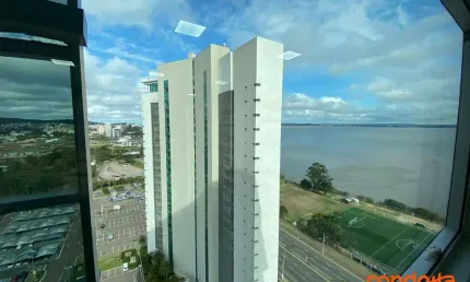 Sala para alugar, 82 m² por R$ 8.615,00/mês - Cristal - Porto Alegre/RS