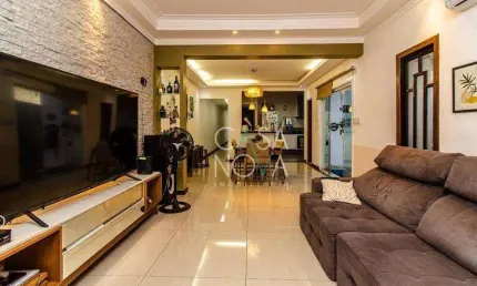 Casa térrea no Embaré - Santos - SP, à venda, 200 metros quadrados área terreno, 165 metros quadrados área construída.