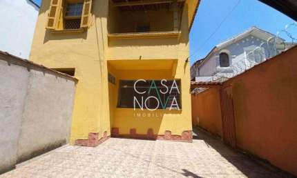 Sobrado com 3 dormitórios à venda, 218 m² por R$ 1.000.000,00 - Encruzilhada - Santos/SP