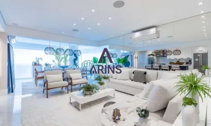 Apartamento de Luxo a Venda com 184m², 3 Suítes, 3 vagas na Vila Rica em Santos