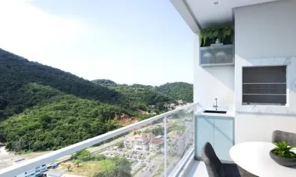 Lindo apto na entrada de balneário camboriú! com entrada de 29 mil e parcelas de 1.890 reais