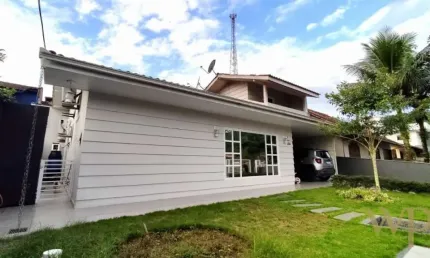Casa com 3 quartos à venda na Rua Nestor Hintz, 453, Glória, Joinville por R$ 1.185.000