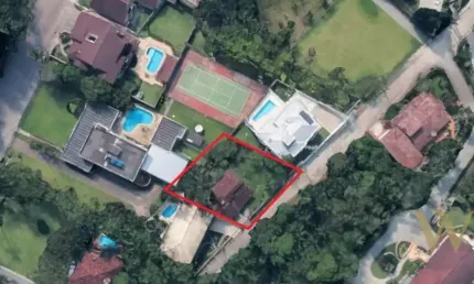 Terreno à venda na Rua Alfredo Dietrich, 256, Atiradores, Joinville por R$ 1.250.000