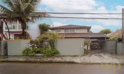 Casa com 7 quartos à venda na Abrahão Lincoln, 74, Bom Retiro, Joinville por R$ 850.000