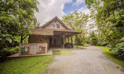 Chácara / sítio com 3 quartos à venda na Rua dos Holandeses, 1217, Pirabeiraba, Joinville por R$ 8.800.000