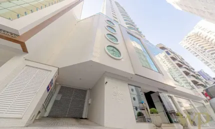 Apartamento com 3 quartos à venda na Rua 2970, 70, Centro, Balneário Camboriú por R$ 3.000.000