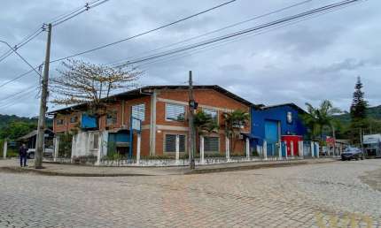 Barracão / Galpão / Depósito com 5 salas à venda na Rua Dorothovio do Nascimento, 1200, Jardim Sofia, Joinville por R$ 4.000.000