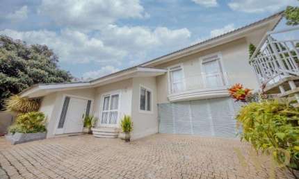 Casa com 3 quartos à venda na Rua Rio Grande do Sul, 316, Anita Garibaldi, Joinville por R$ 2.750.000