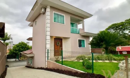 Casa com 2 quartos à venda na Rua Rudolfo Schmidlin, 895, Vila Nova, Joinville por R$ 830.000