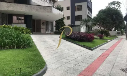 Apartamento com 3 quartos à venda na Rua Expedicionário Holz, 587, América, Joinville por R$ 1.550.000
