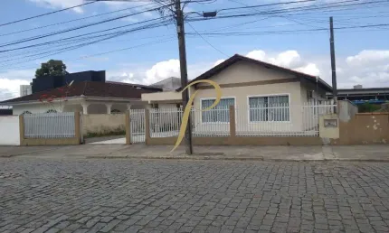 Casa com 3 quartos à venda na Rua Dom Bosco, 425, Bom Retiro, Joinville por R$ 850.000