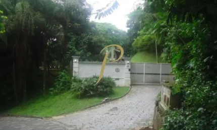 Terreno à venda na Rua Joaquim Nabuco, 385, Anita Garibaldi, Joinville por R$ 5.900.000