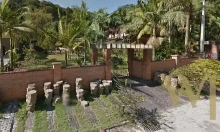 Terreno à venda na Rua de Marseille, 35, Saguaçu, Joinville por R$ 1.950.000