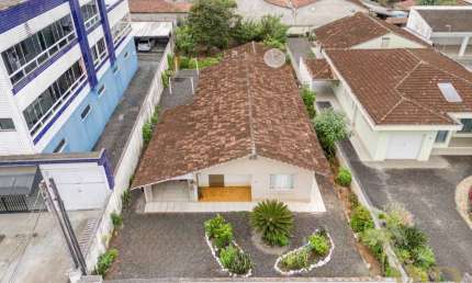 Terreno à venda na Rua Tenente Antônio João, 70, Saguaçu, Joinville por R$ 900.000