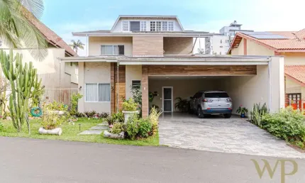 Casa em condomínio fechado com 4 quartos à venda na Rua Oscar A Schneider, 205, Atiradores, Joinville por R$ 1.855.000